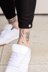 CAPP TROUSERS - BLACK