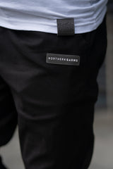 VANTAGE TROUSERS - BLACK