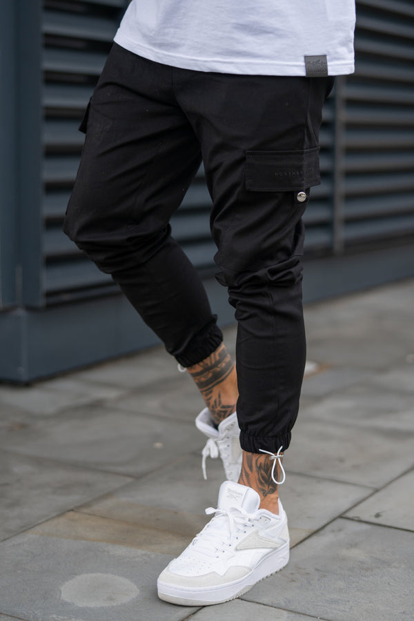 BARRACK CARGO TROUSERS - BLACK