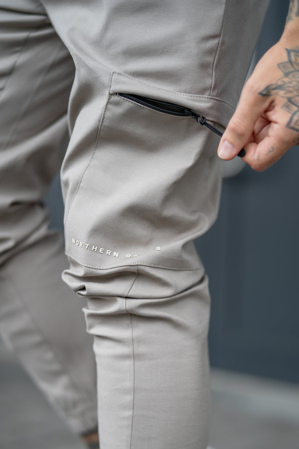 DILLON CARGO TROUSERS - GREIGE
